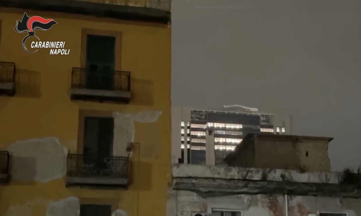 Gli uffici del clan Mazzarella