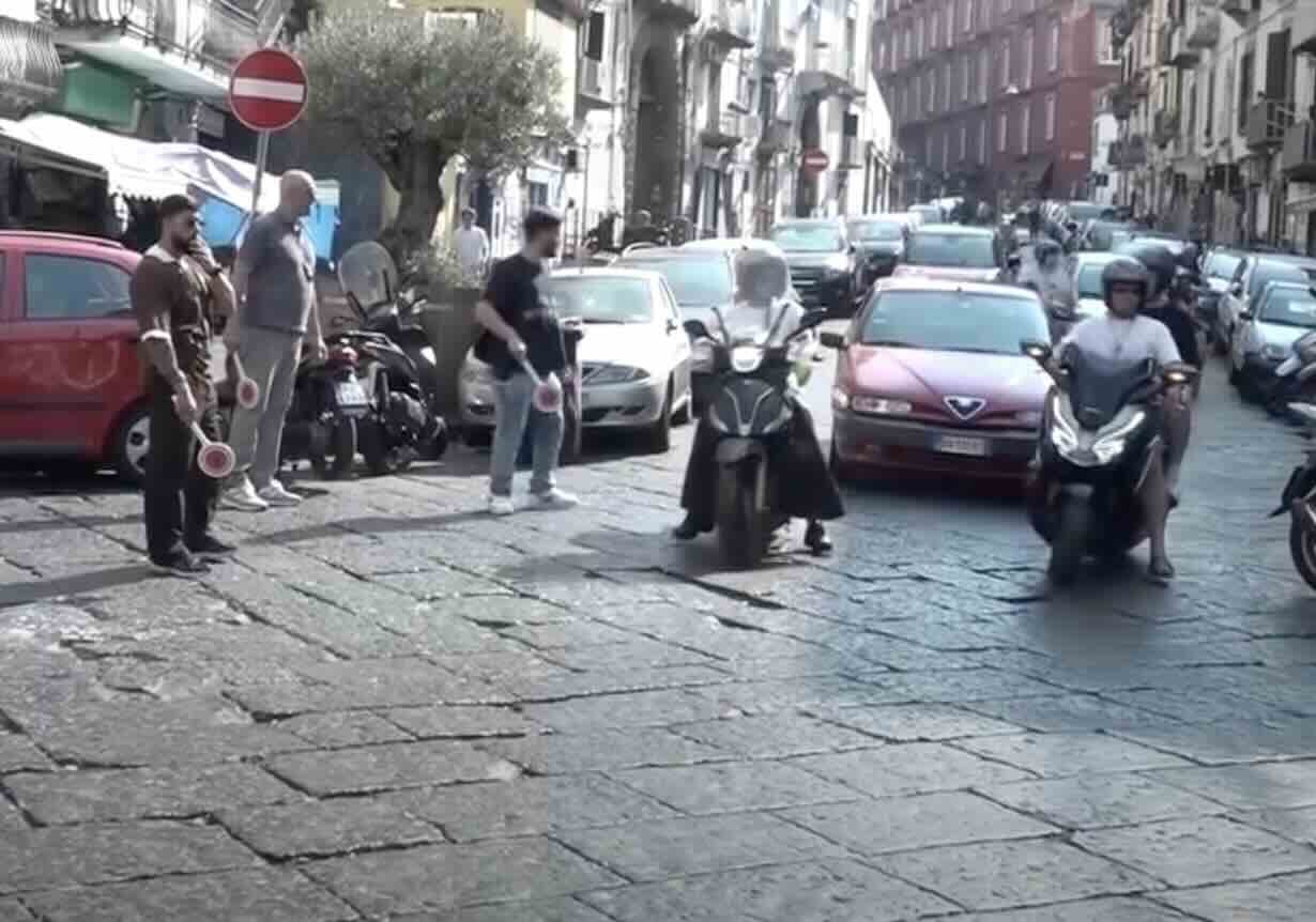 Operazione di sicurezza a Napoli: 300 agenti nei Quartieri Spagnoli, a Montesanto e nel Cavone