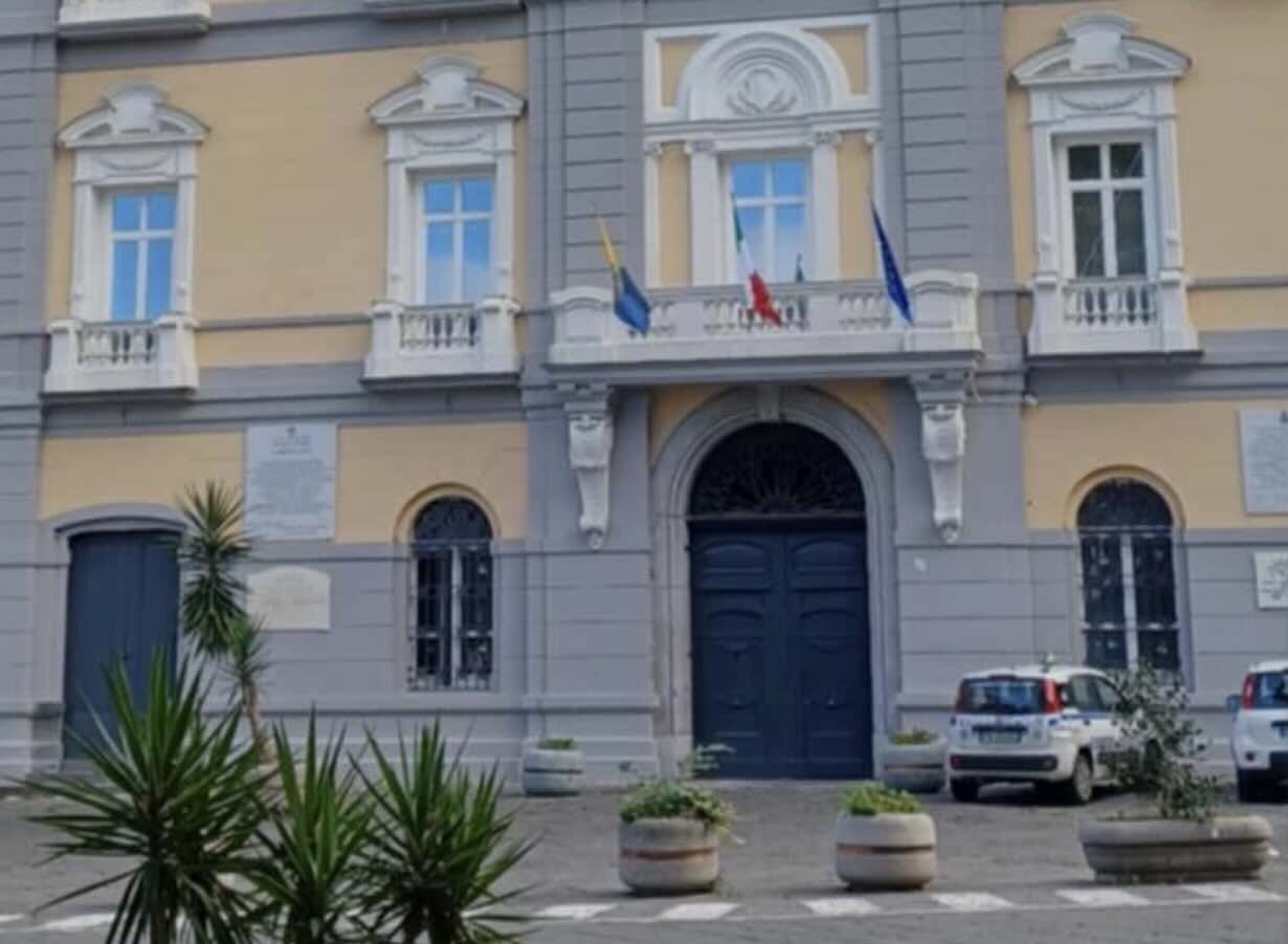Castellammare, indagini su password cedute: il comune sotto il mirino della criminalità organizzata
