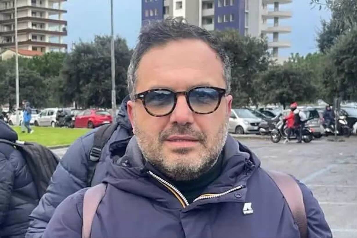 Uccisione del giornalista, l’assassino rimane in carcere: si indaga su possibili legami con clandestini.