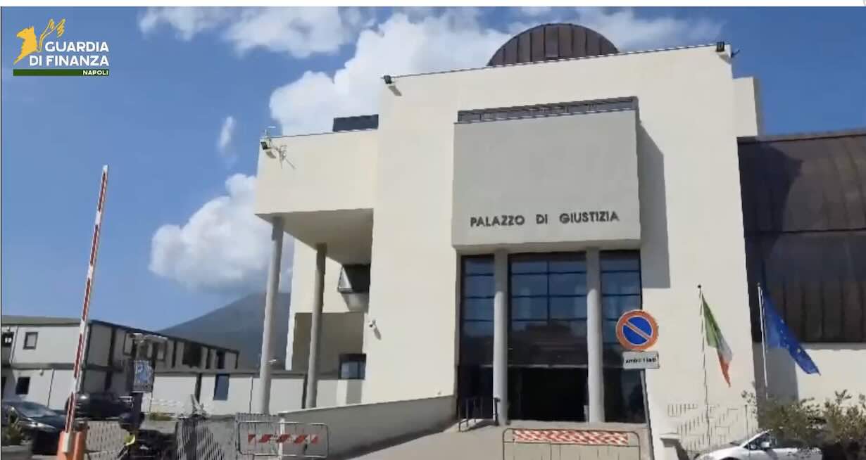 Sequestro record a Castellammare: consorzio navale sotto indagine per evasione fiscale da 1,5 milioni di euro
