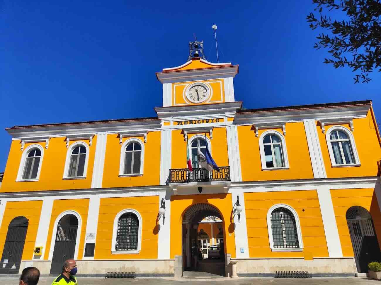 Portico di Caserta, rinviato a giudizio 52enne per fotomontaggi diffamatori contro l’ex sindaco Oliviero