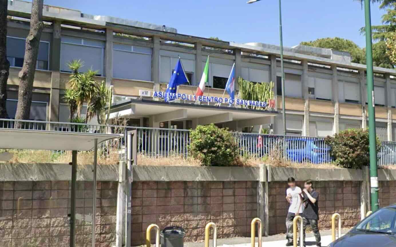 Rione Traiano, uomo aggredito e ferito da colpi d’arma da fuoco dopo lite per dissidi stradali