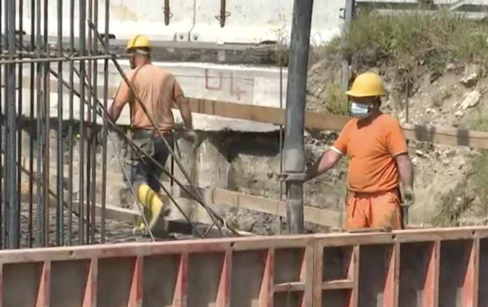 Napoli-Bari: caporalato nei cantieri TAV, turni fino a 20 ore e fatture inesistenti legate ad ARECO